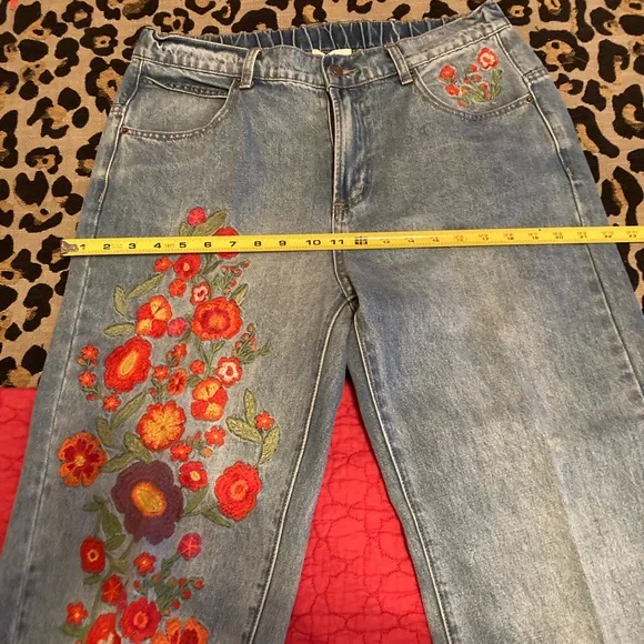 Oh Cropped Jeans Floral Embroidery Capri L - Picture 9 of 10